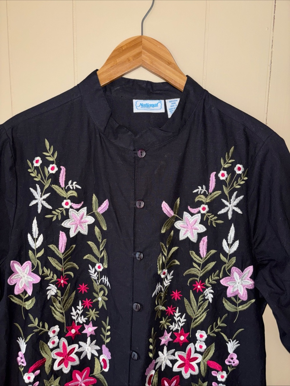 Black Floral Embroidered Women's Shirt Jacket Size L